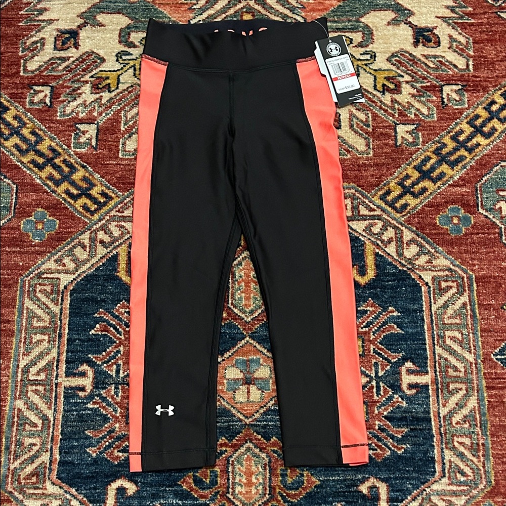 Under Armour Woman’s Leggings XS Black Pink Heat Gear New with Tags!
